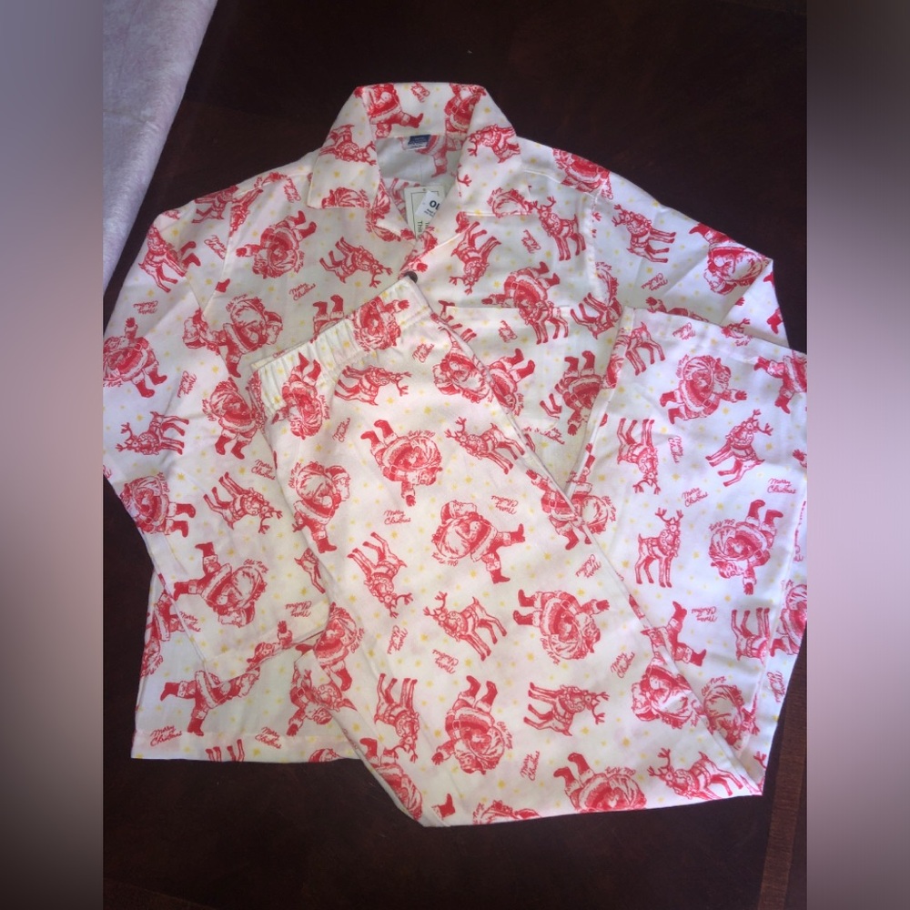 Old Navy Santa reindeer button front pajamas kids size 10 12 nwt